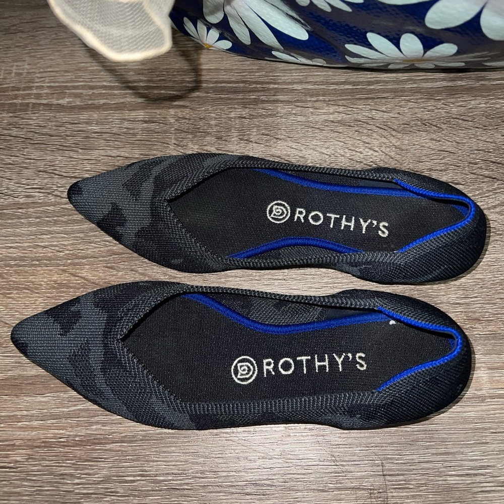 Womens Rothy flats - Picture 2 of 4